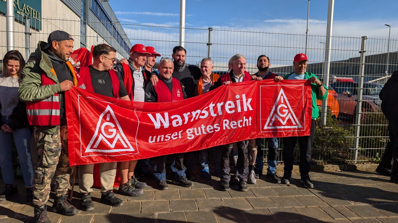 Warnstreik bei Faber-Castell Stein 